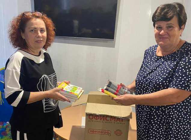 Сотрудники «Пензаконцерта» приняли участие в благотворительной акции «Собери ребенка в школу!»